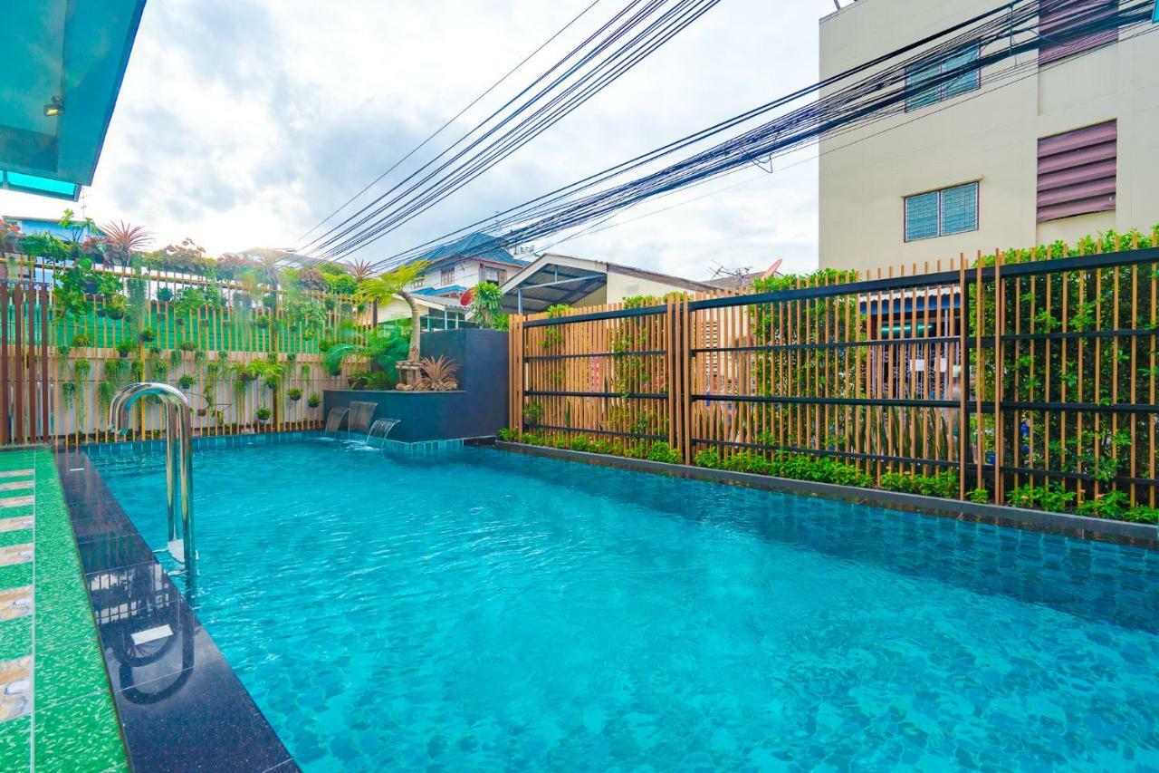 Penyos Service Apartment Bangkok Exteriér fotografie